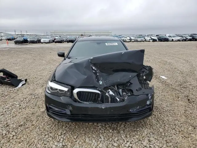 2018 BMW 530E