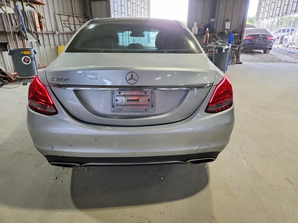 2016 MERCEDES-BENZ C 300  