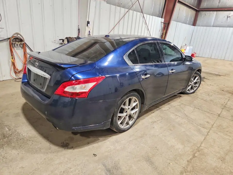2010 NISSAN MAXIMA 3.5 S  
