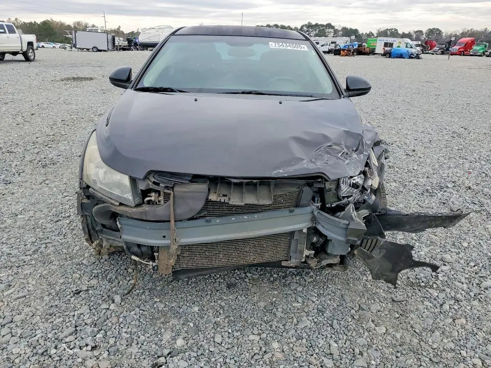 2015 CHEVROLET CRUZE LT  