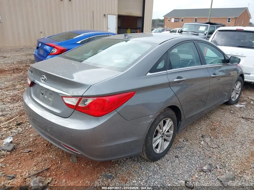 2013 HYUNDAI SONATA GLS