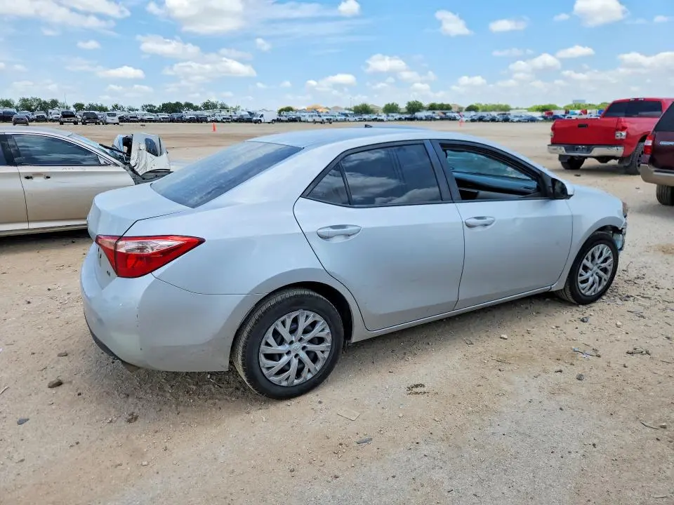 2019 TOYOTA COROLLA LE  