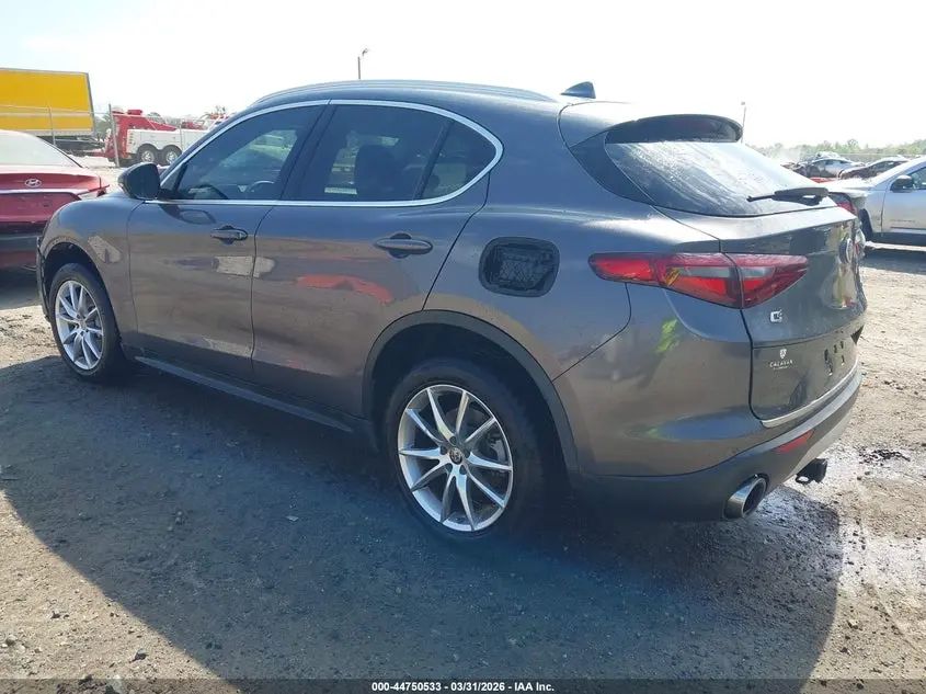 2018 ALFA ROMEO STELVIO TI AWD