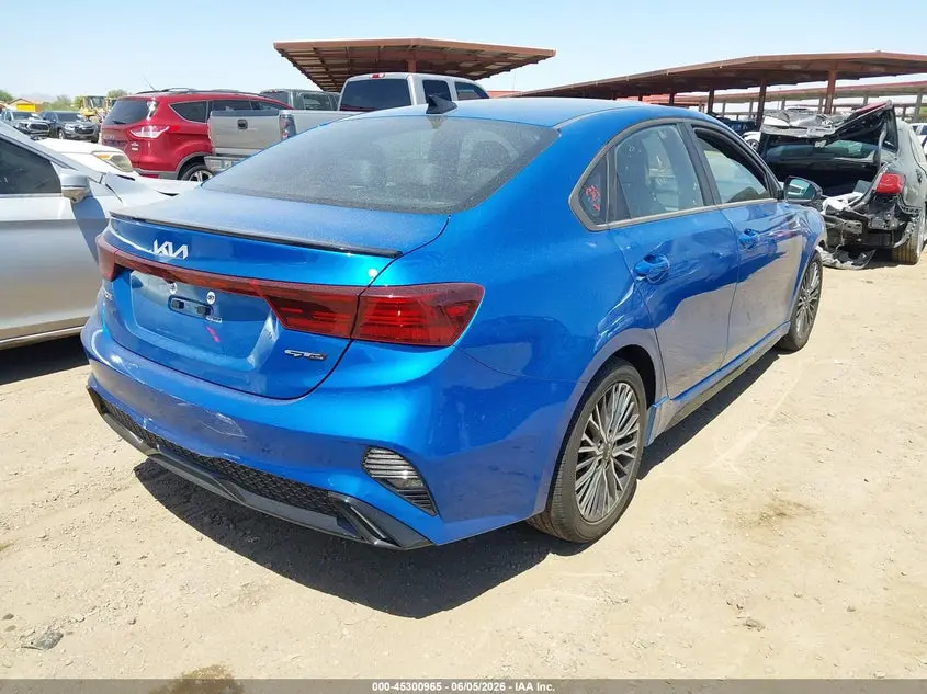 2022 KIA FORTE GT-LINE