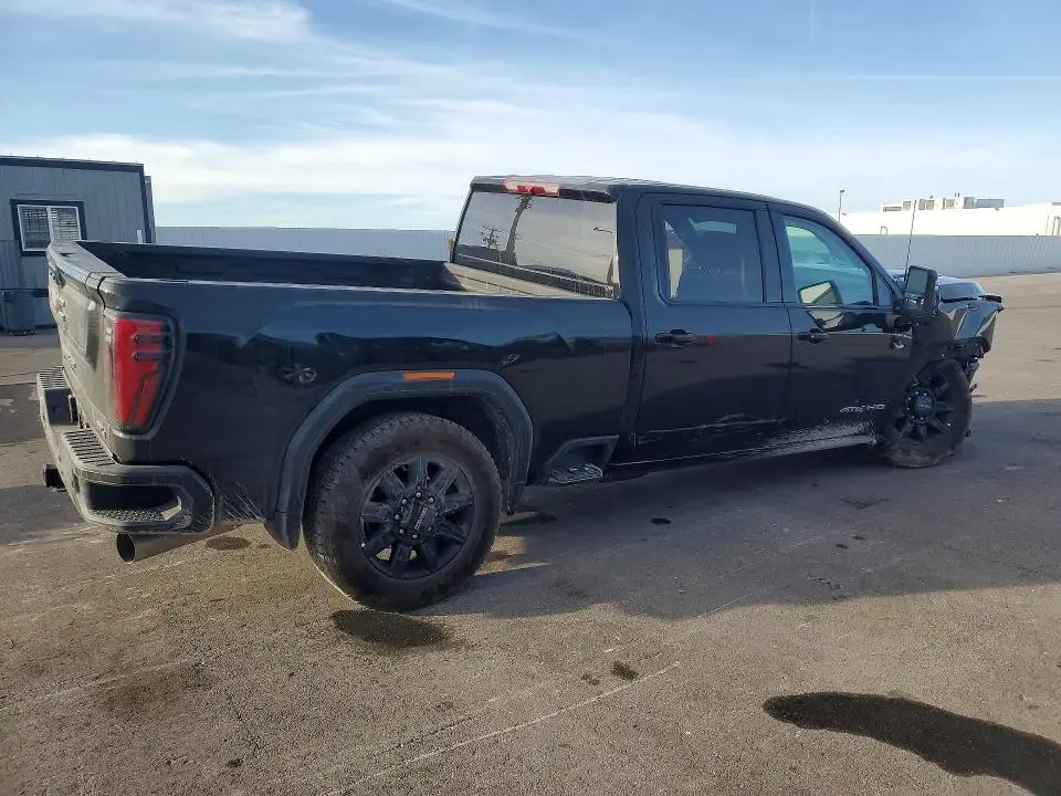 2025 GMC SIERRA K2500 AT4  