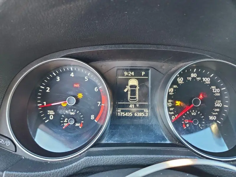 2016 VOLKSWAGEN PASSAT S  