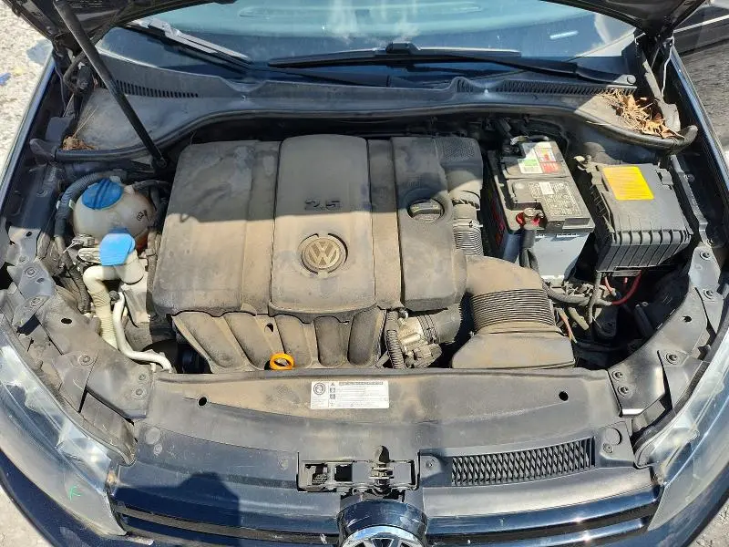 2011 VOLKSWAGEN JETTA S  