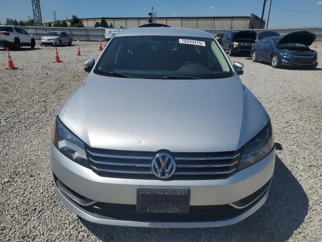 2013 VOLKSWAGEN PASSAT S  