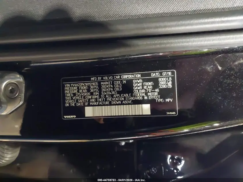 2017 VOLVO XC90 T6 MOMENTUM