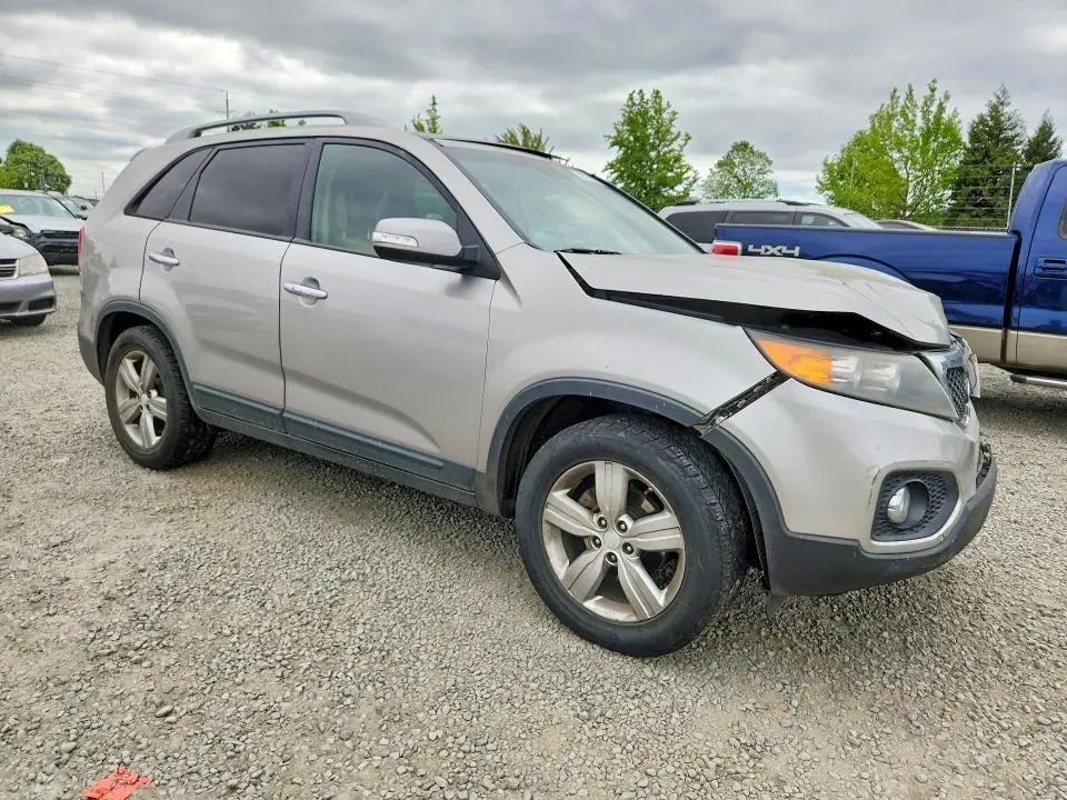 2013 KIA SORENTO EX  