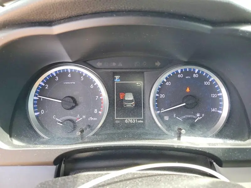 2018 TOYOTA HIGHLANDER LE PLUS  
