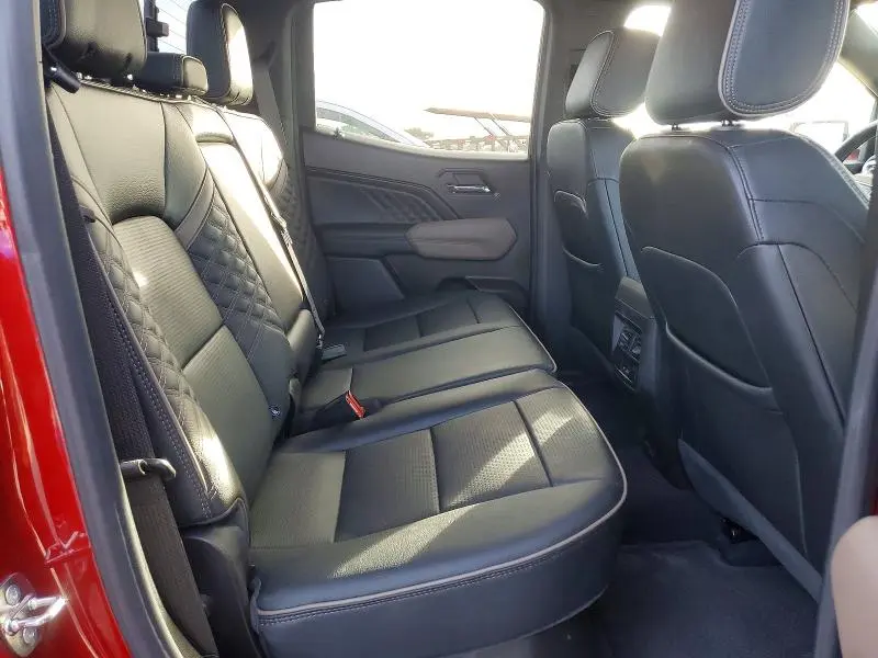 2023 GMC CANYON DENALI  