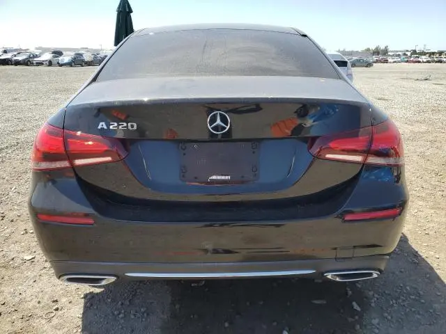 2019 MERCEDES-BENZ A 220  