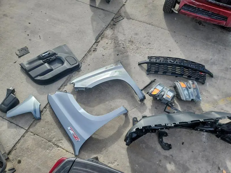 2021 CHEVROLET SILVERADO K1500 TRAIL BOSS CUSTOM  