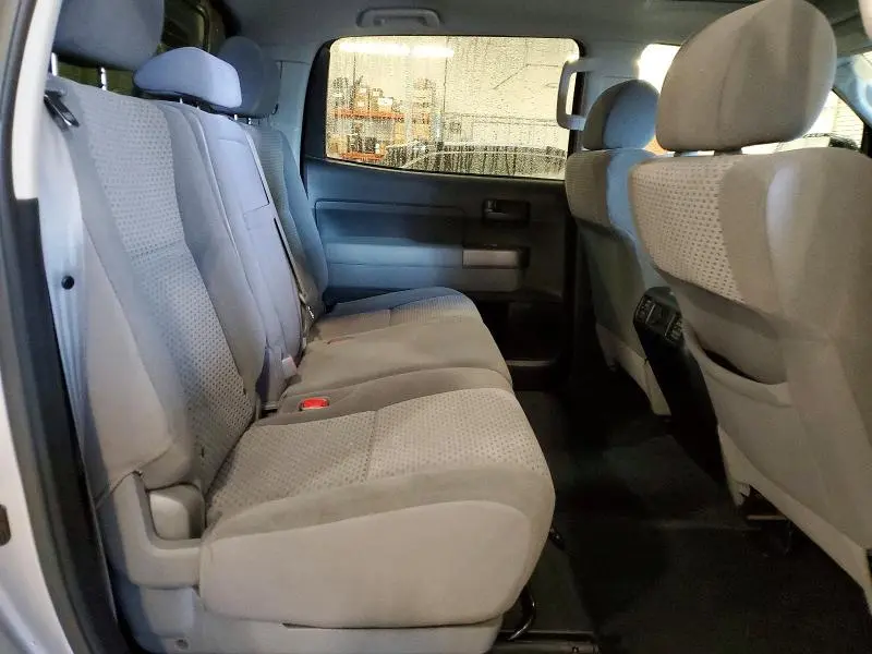 2013 TOYOTA TUNDRA   