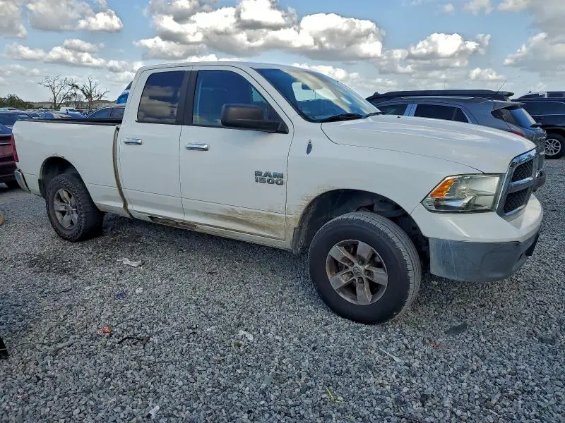 2013 RAM 1500 SLT  