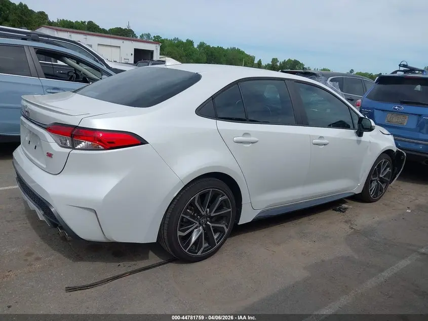 2022 TOYOTA COROLLA SE