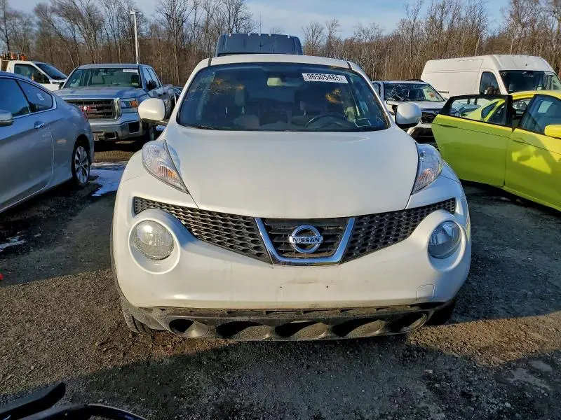 2014 NISSAN JUKE S  