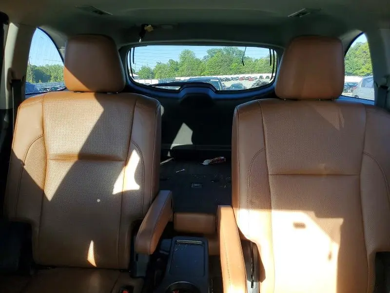2017 TOYOTA HIGHLANDER LIMITED PLATINUM  