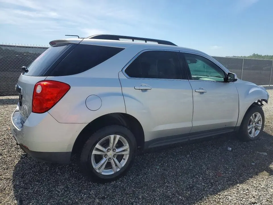 2015 CHEVROLET EQUINOX LT  
