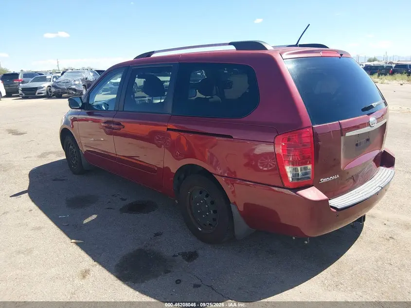 2014 KIA SEDONA LX