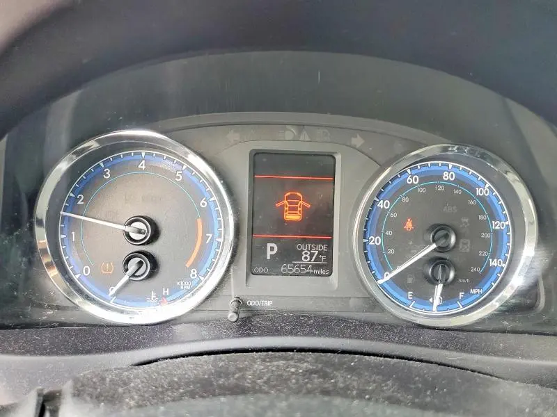 2019 TOYOTA COROLLA   