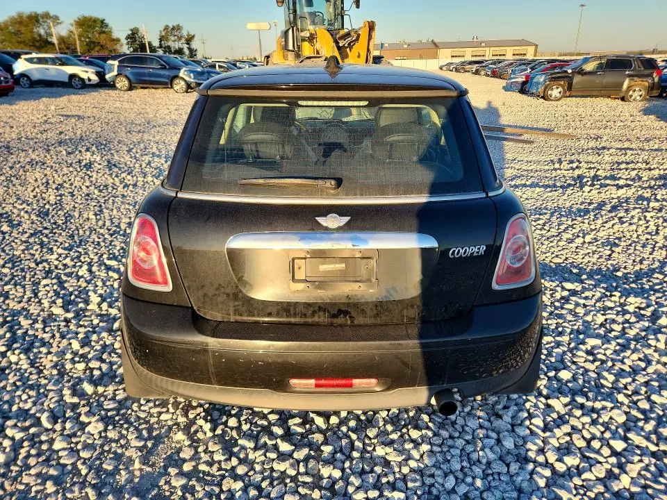 2013 MINI COOPER   