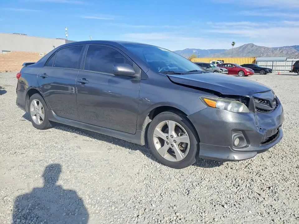 2013 TOYOTA COROLLA S  