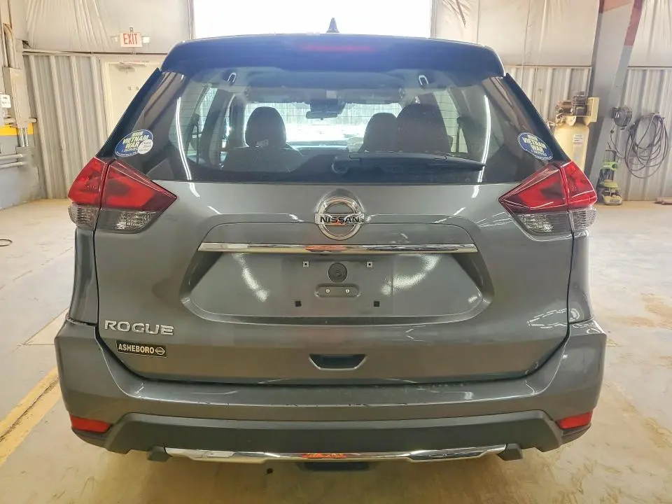 2019 NISSAN ROGUE S  