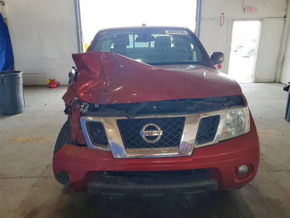 2015 NISSAN FRONTIER S  