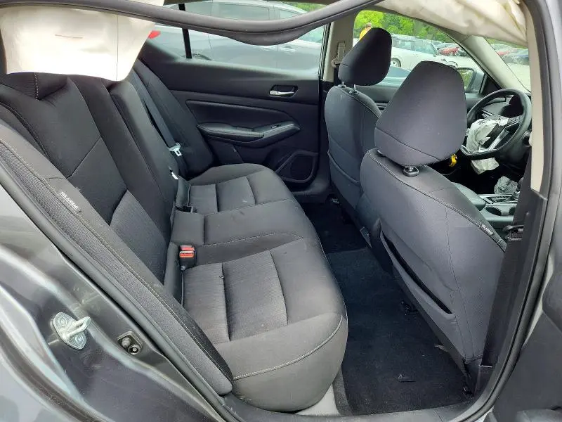 2020 NISSAN ALTIMA S  