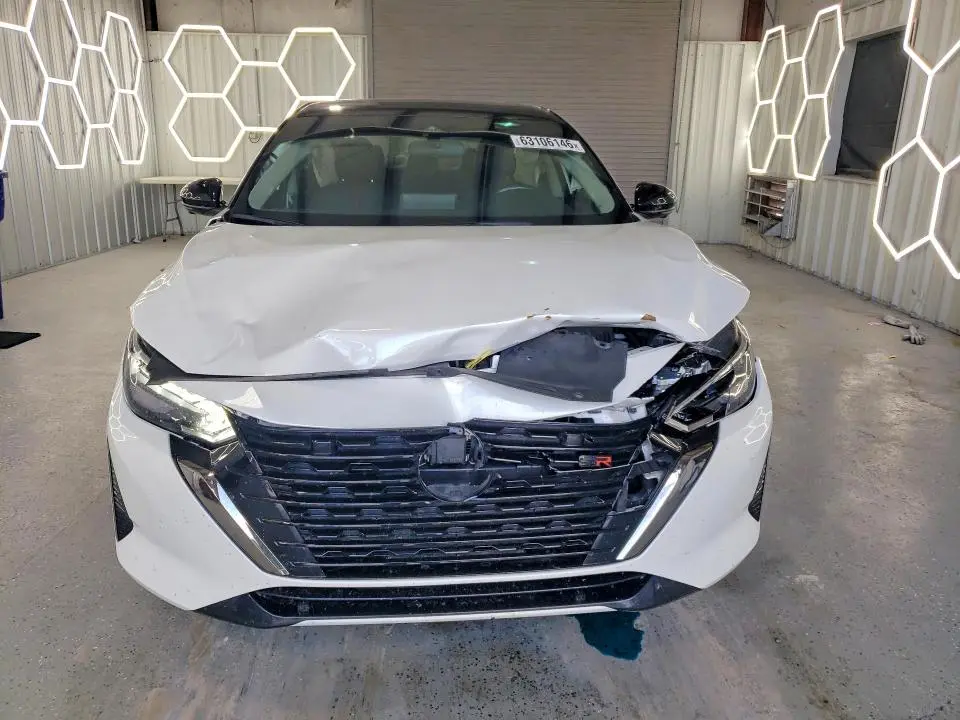 2024 NISSAN SENTRA SR  
