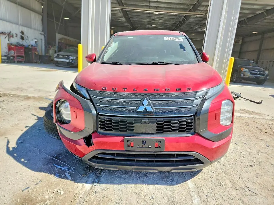 2022 MITSUBISHI OUTLANDER ES  