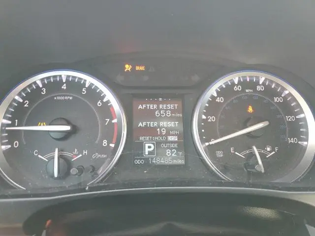 2015 TOYOTA HIGHLANDER LE  