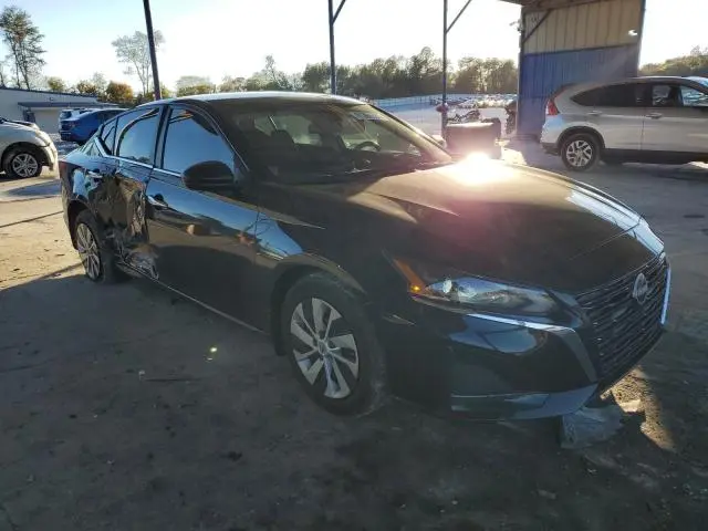 2024 NISSAN ALTIMA S  