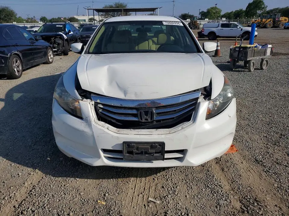 2012 HONDA ACCORD LX  