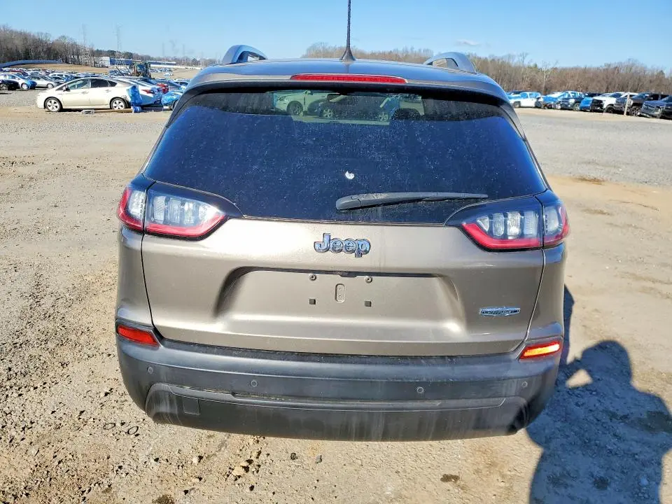 2021 JEEP CHEROKEE LATITUDE PLUS  
