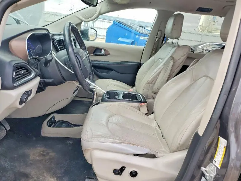 2017 CHRYSLER PACIFICA TOURING L PLUS  