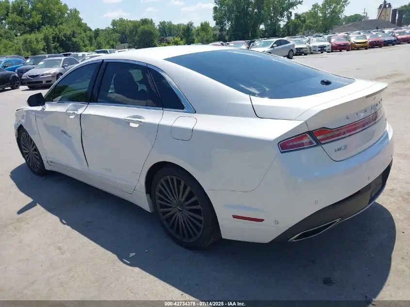 2017 LINCOLN MKZ RESERVE