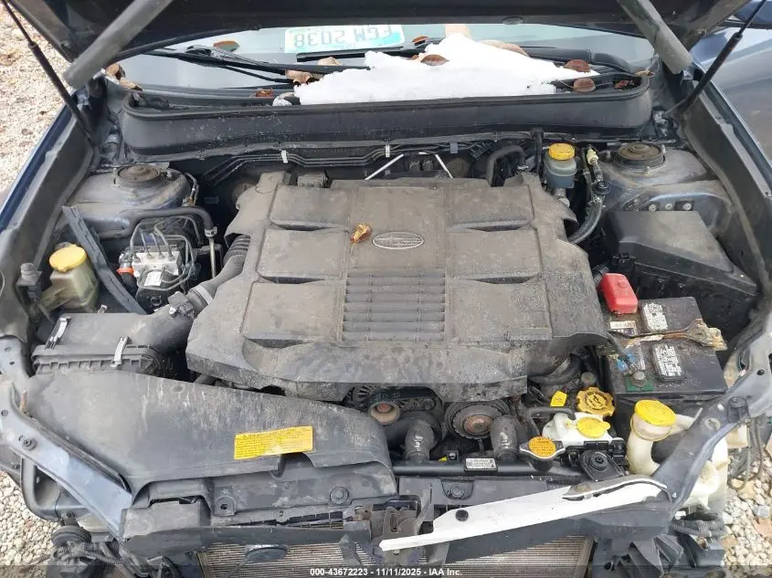 2014 SUBARU OUTBACK 3.6R LIMITED