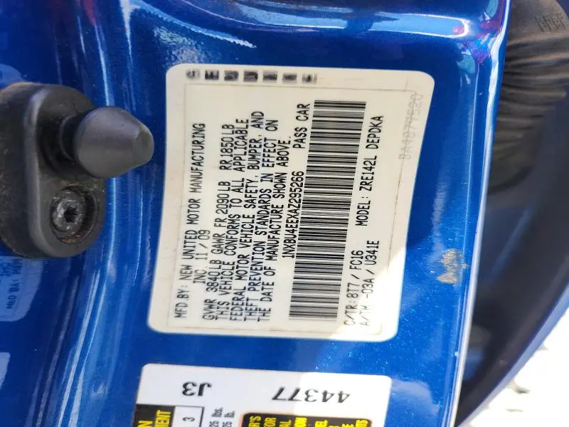 2010 TOYOTA COROLLA LE  