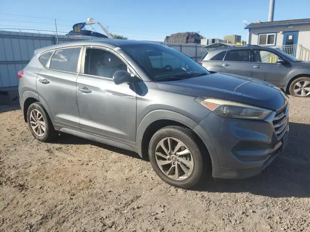 2018 HYUNDAI TUCSON SE  