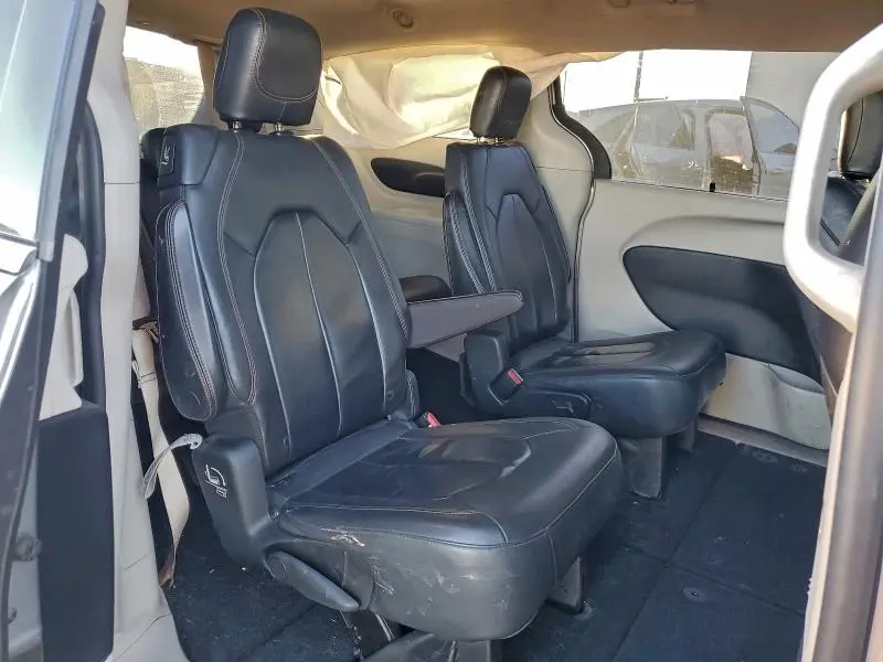 2017 CHRYSLER PACIFICA TOURING L  