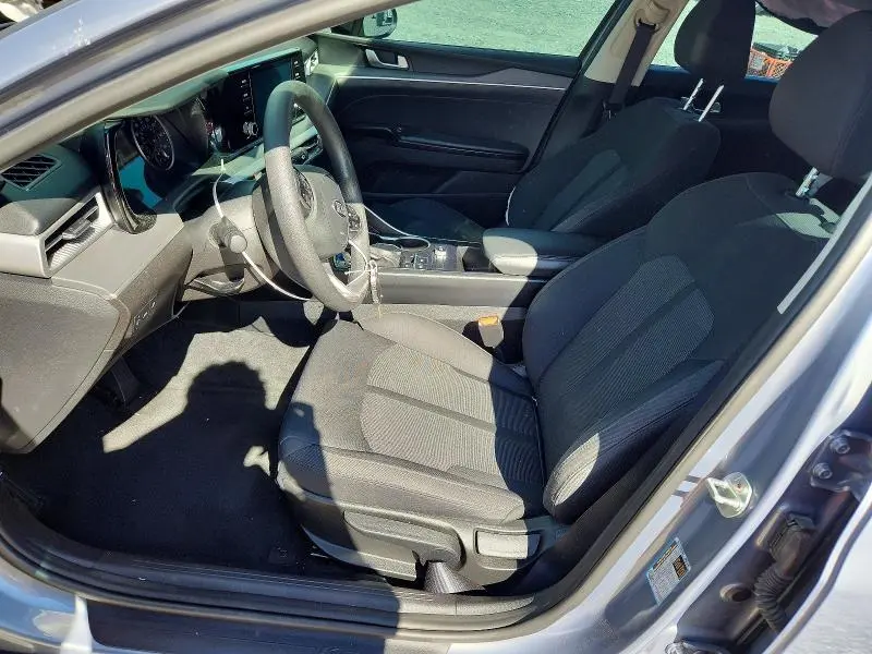 2021 KIA K5 LX  