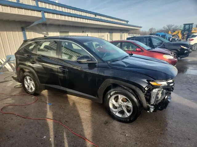 2022 HYUNDAI TUCSON SE  