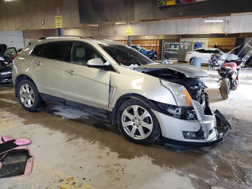 2014 CADILLAC SRX PERFORMANCE COLLECTION  