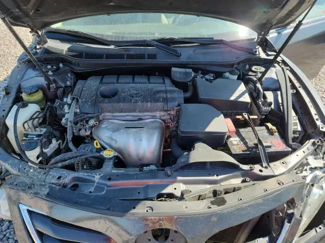 2011 TOYOTA CAMRY LE  