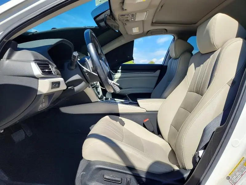 2020 HONDA ACCORD TOURING HYBRID  