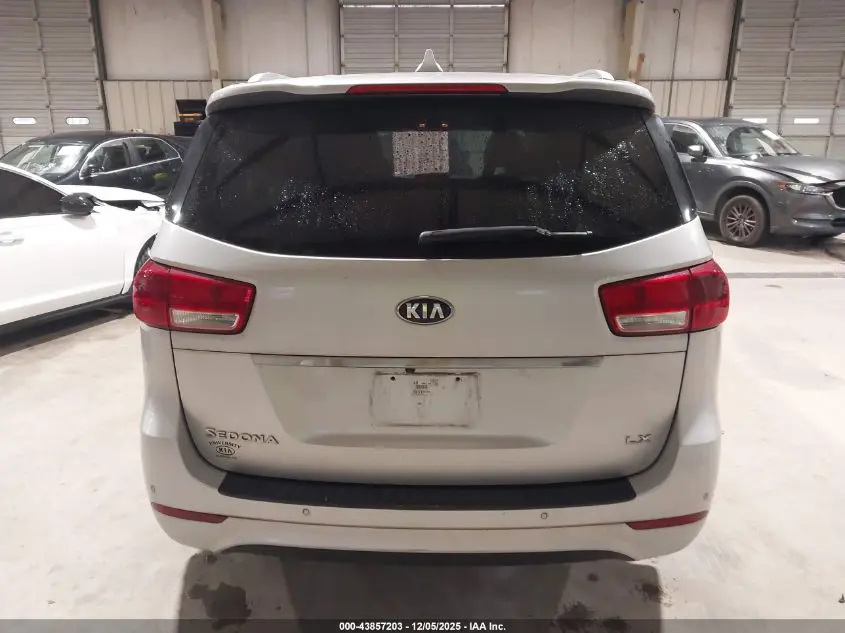2017 KIA SEDONA LX