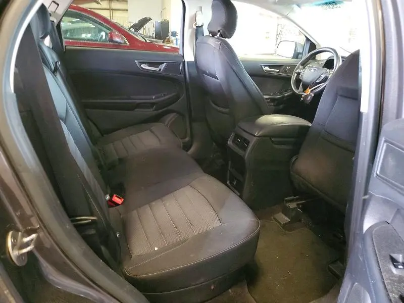 2017 FORD EDGE SE  